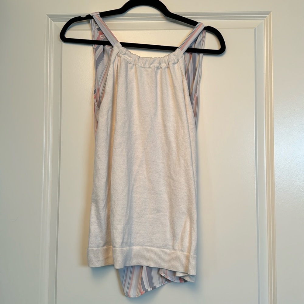 Loft mixed media halter size L.